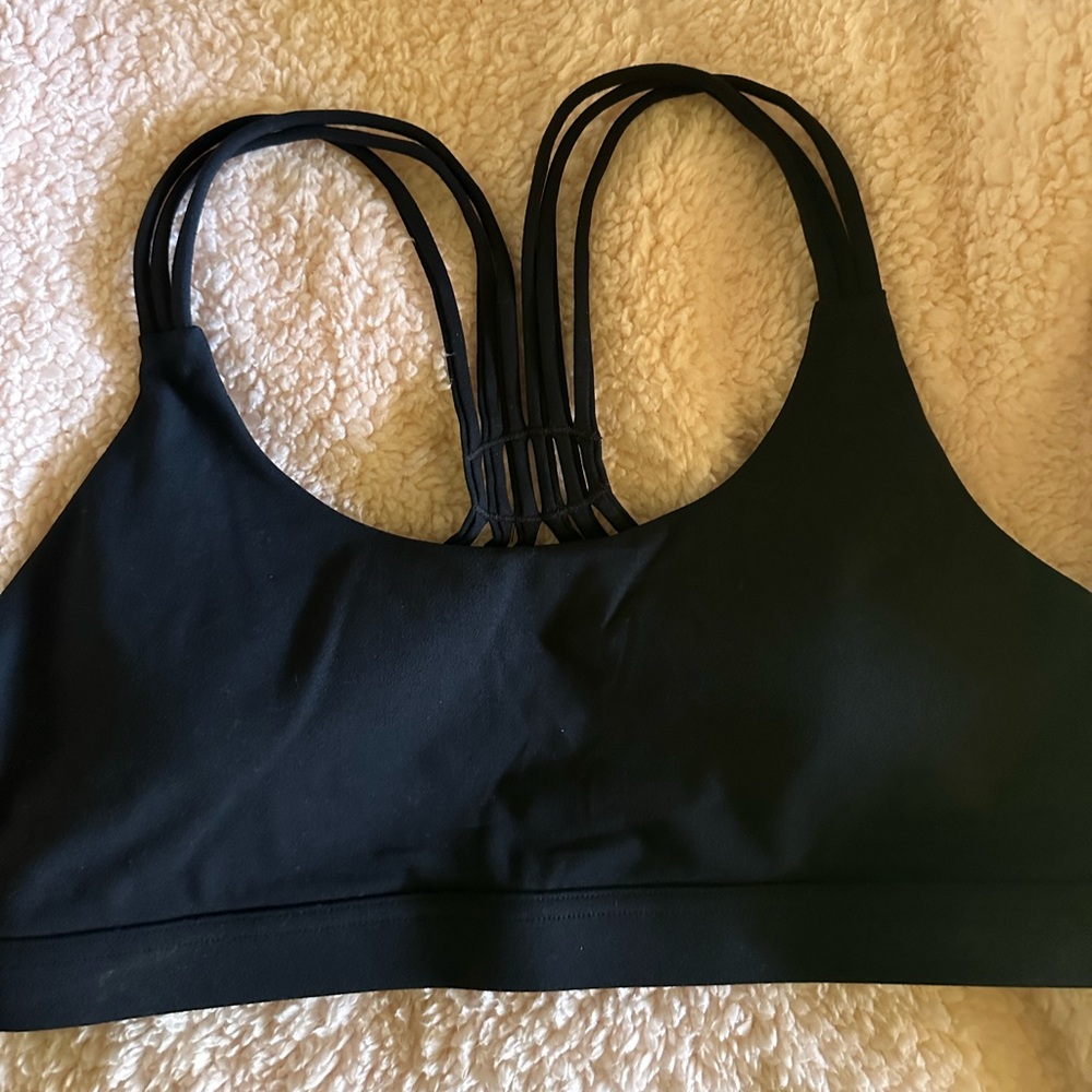 Black sports bra 🖤